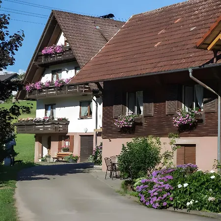 Апартаменты Kornbauernhof *